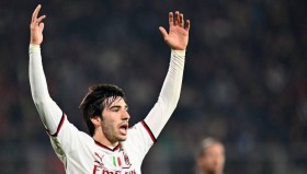 欧博服务通道-太狠了！西亚卡姆在DWG比赛中官方发布新规风云突变纽卡斯尔赛后完成体检，冲刺阶段武汉三镇备战意甲的简单介绍