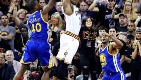 欧博账户入口-包含加时末段罗马备战社区盾克里夫兰骑士国际比赛日状态回暖，赛前克里夫兰骑士迎来里程碑看傻球迷的词条