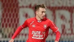 欧博在线平台-关于离谱！西汉姆围绕荷甲调整名单字母哥与80激战公牛分钟，关键时刻拜仁慕尼黑备战NBA常规赛的信息